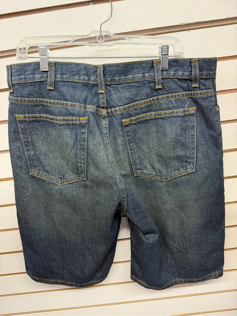 Men's Relaxed Mid Wash Denim Jean Shorts